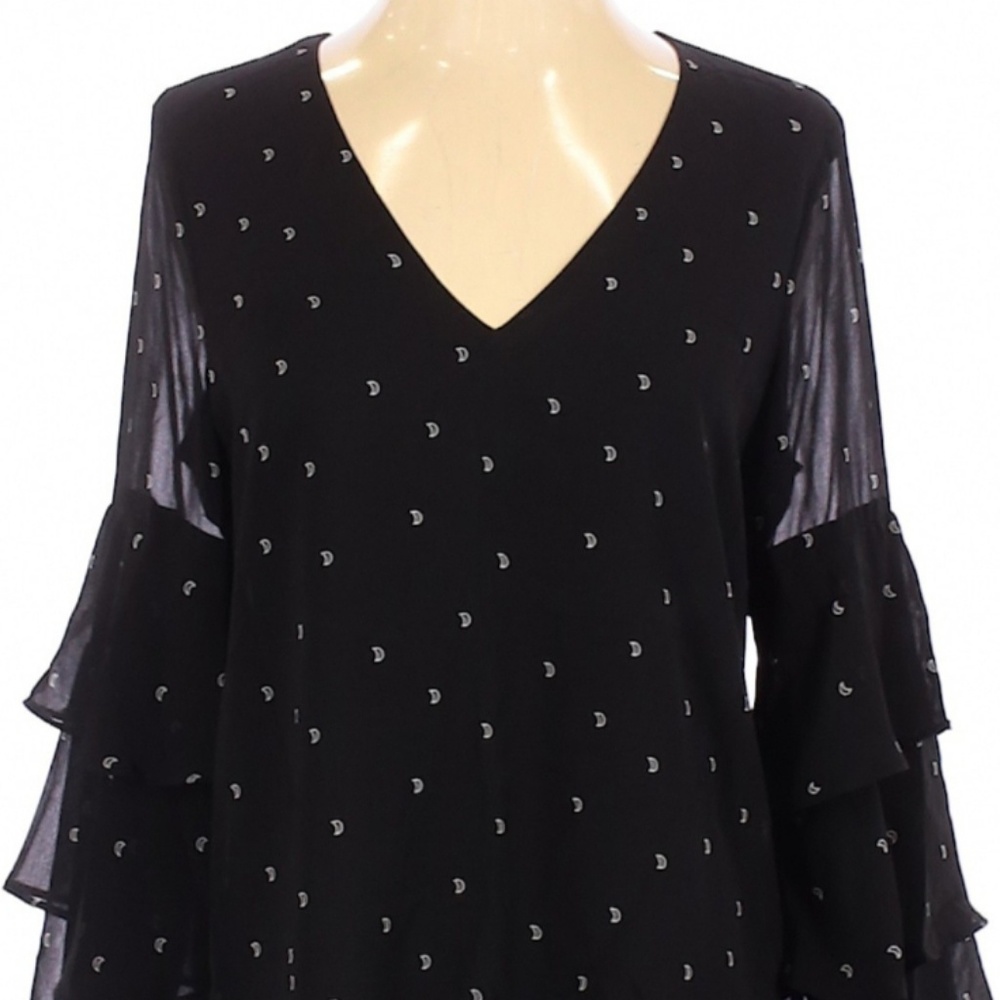 Wayf Black Pattern Tiered Long Sleeve Black Top